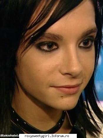 Aveti vrun idoll? - Bill Kaulitz :X:X:X:X:X:X Bill Kaulitz s-a nascut - Muzik